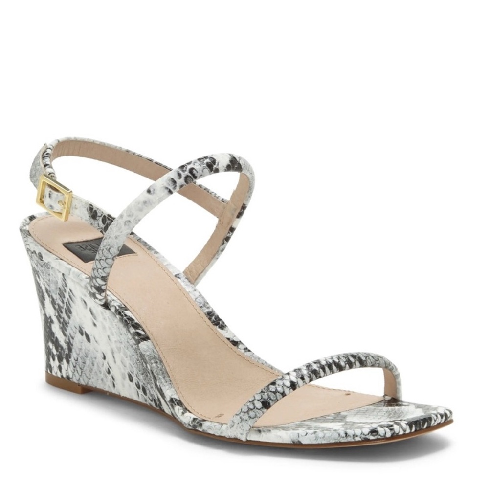 Louise et Cie 'Quinley' Snakeskin Sandals Square Toe Wedges Small Heel Size 10